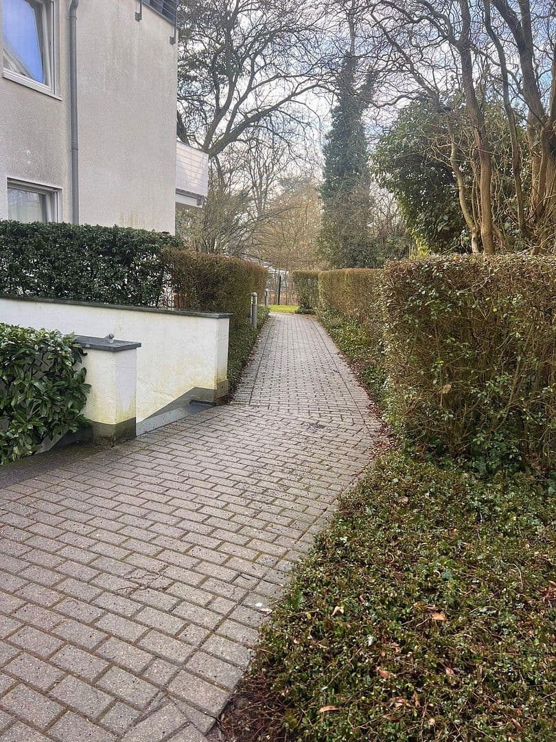 Prodej bytu 2+1 74 m², Bachemer Str. 341, Köln, Severní Porýní-Vestfálsko Prodej bytu 2+1 74 m², Bachemer Str. 341, Köln, Severní Porýní-Vestfálsko