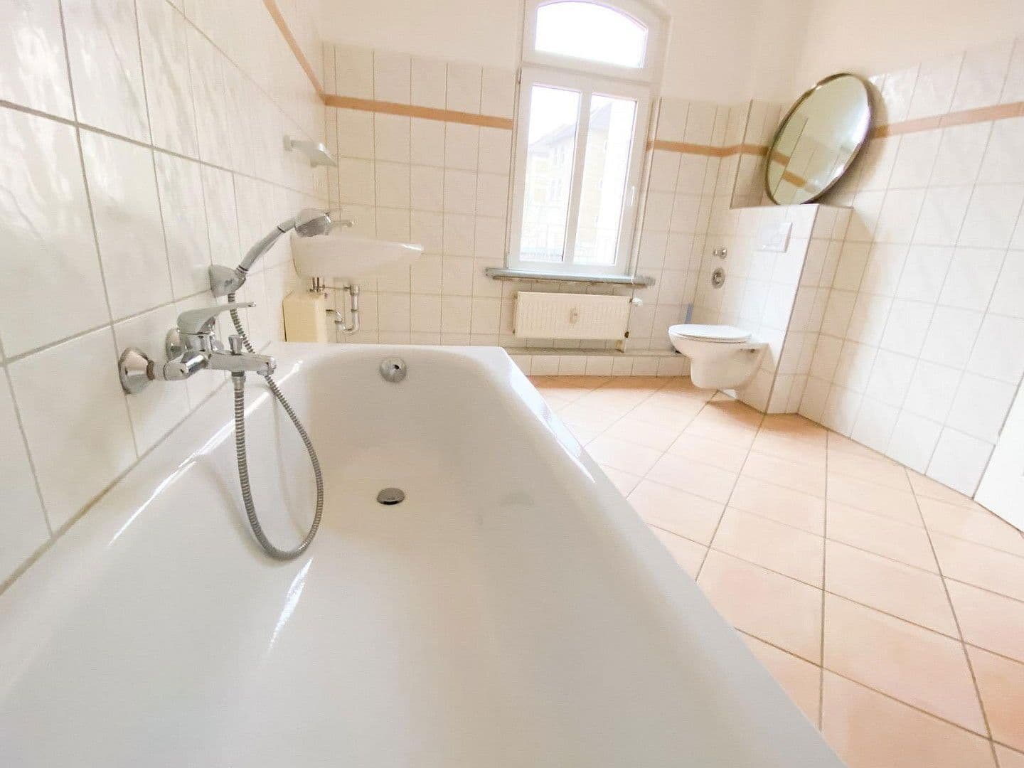 Prodej domu 200 m², pozemek 250 m², Ernst-Amme-Str. 2, Braunschweig, Dolní Sasko Prodej domu 200 m², pozemek 250 m², Ernst-Amme-Str. 2, Braunschweig, Dolní Sasko