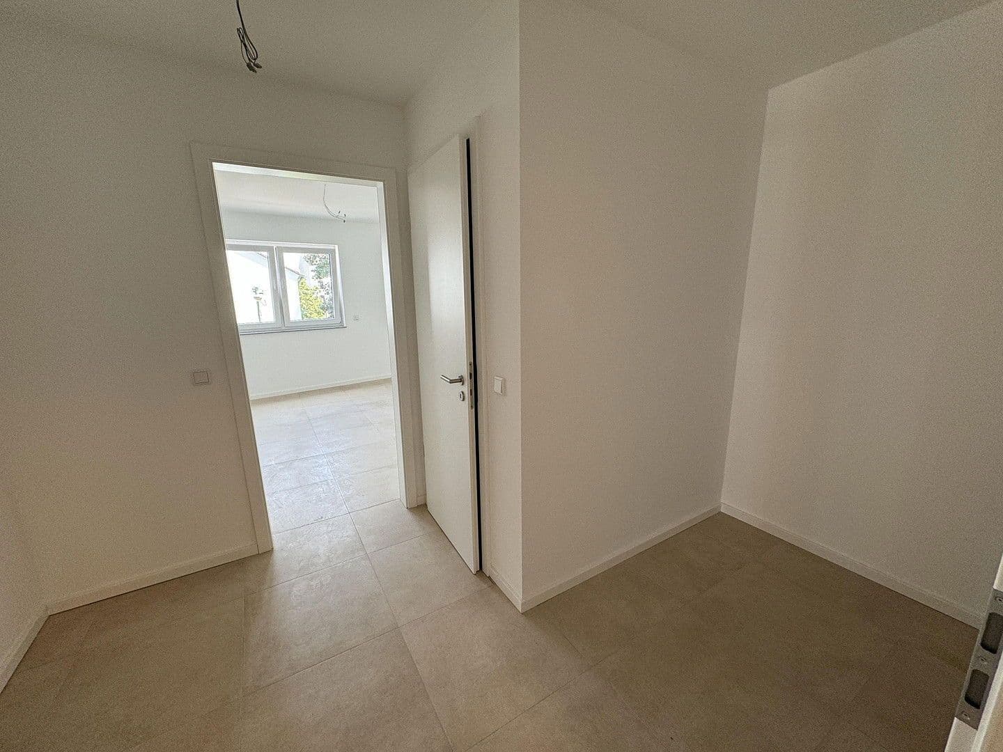 Pronájem bytu 2+1 63 m², Barbarossastrasse 12, Hanau, Hessen Pronájem bytu 2+1 63 m², Barbarossastrasse 12, Hanau, Hessen