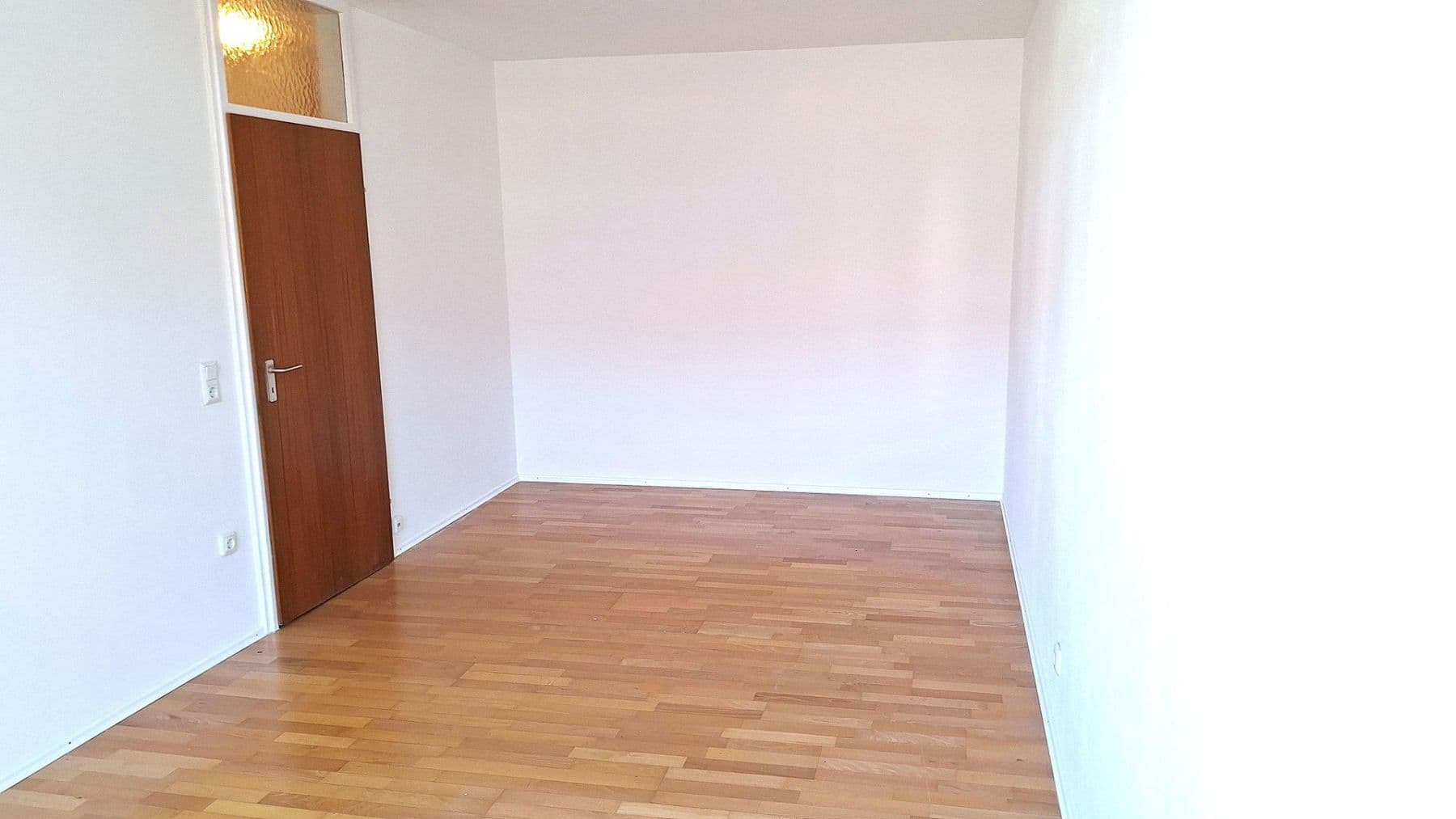 Prodej bytu 1+1 31 m², Heinrich-Kaspar-Schmid-Straße 31, Olching (82140), Bavorsko Prodej bytu 1+1 31 m², Heinrich-Kaspar-Schmid-Straße 31, Olching (82140), Bavorsko