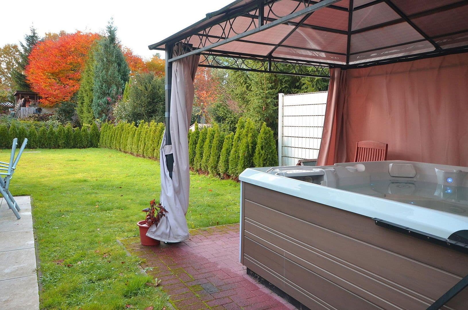 Prodej domu 142 m², pozemek 511 m², Seppenser Mühlenweg 113B, Buchholz in der Nordheide, Dolní Sasko Prodej domu 142 m², pozemek 511 m², Seppenser Mühlenweg 113B, Buchholz in der Nordheide, Dolní Sasko