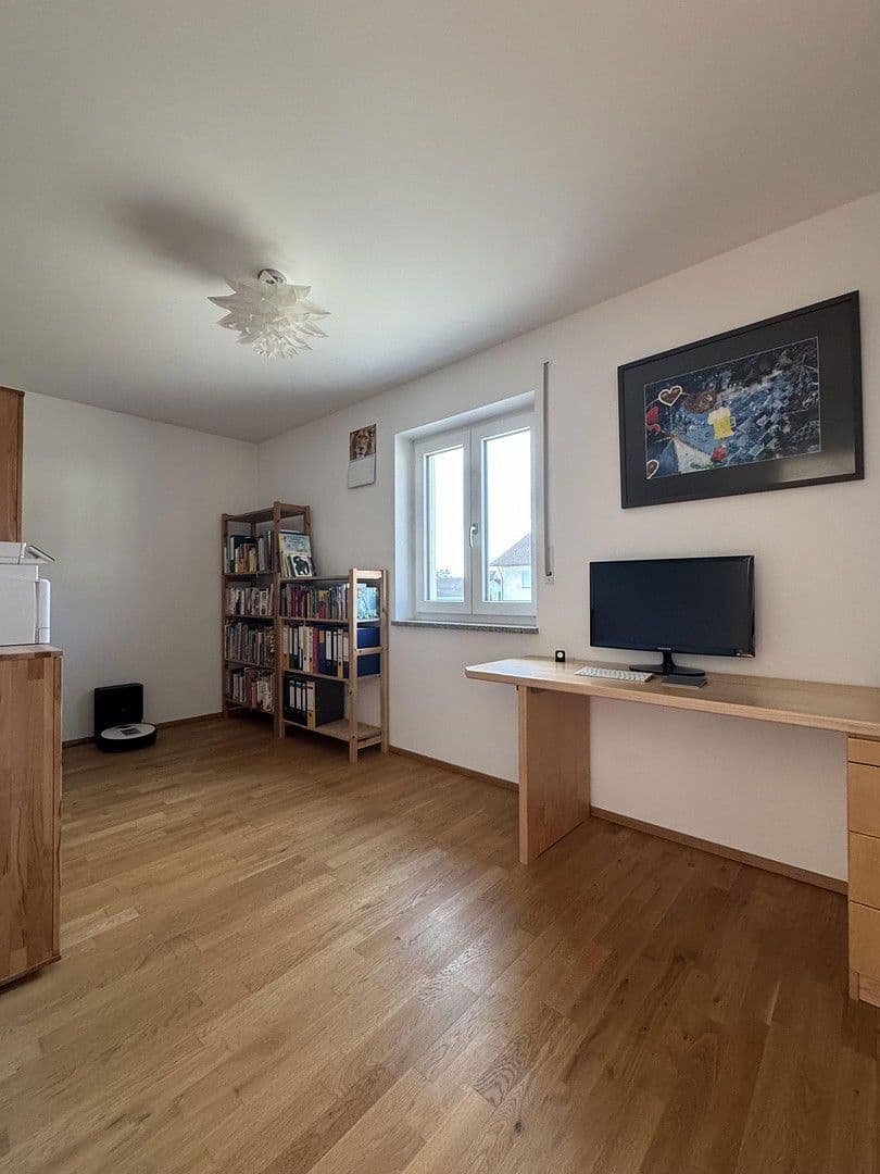 Prodej bytu 4+1 88 m², Aiglsbach, Bavorsko Prodej bytu 4+1 88 m², Aiglsbach, Bavorsko