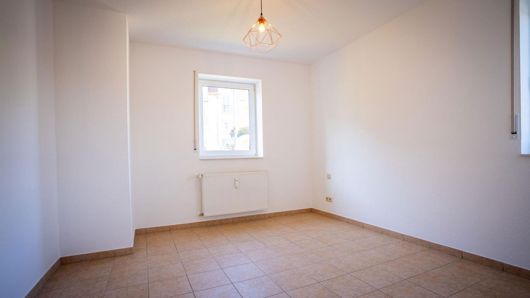 Pronájem bytu 3+1 71 m², Echternacherbrück, Porýní-Falc Pronájem bytu 3+1 71 m², Echternacherbrück, Porýní-Falc