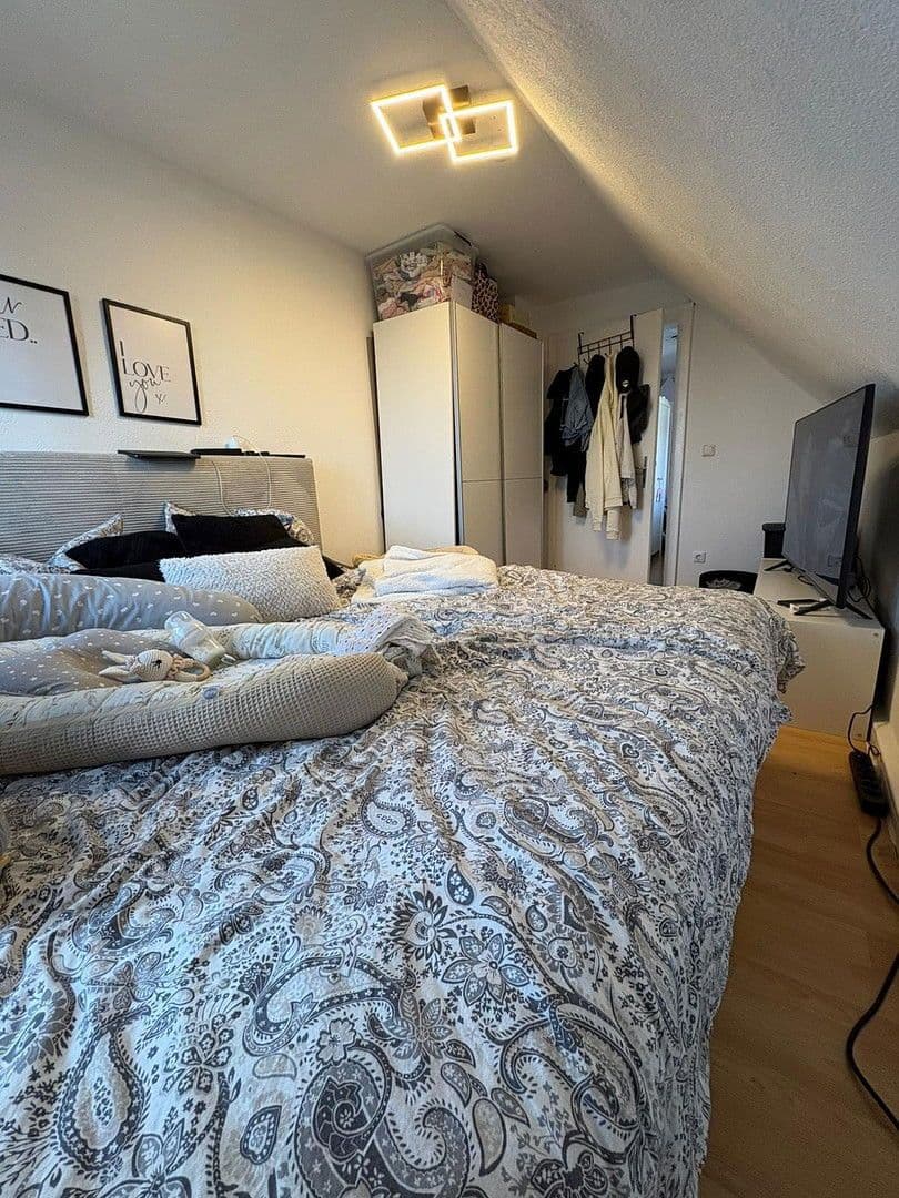 Pronájem bytu 3+1 54 m², Blütenstr. 15, Weiden, Bavorsko Pronájem bytu 3+1 54 m², Blütenstr. 15, Weiden, Bavorsko