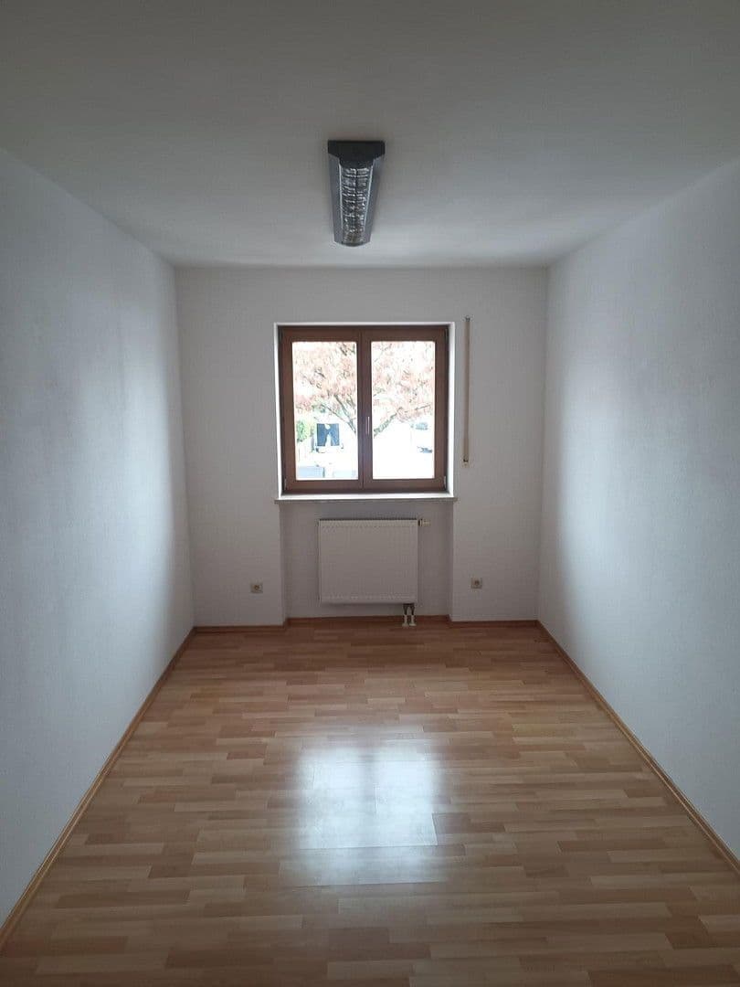 Pronájem bytu 3+1 84 m², Bachstelzenweg 14, Wasserburg am Inn, Bavorsko Pronájem bytu 3+1 84 m², Bachstelzenweg 14, Wasserburg am Inn, Bavorsko