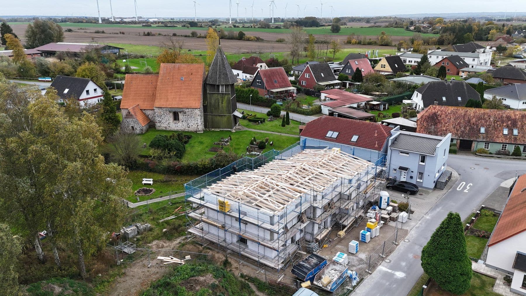 Pronájem domu 115 m², pozemek 188 m², Dorfmitte 6 D, Satow, Mecklenburg-Vorpommern Pronájem domu 115 m², pozemek 188 m², Dorfmitte 6 D, Satow, Mecklenburg-Vorpommern