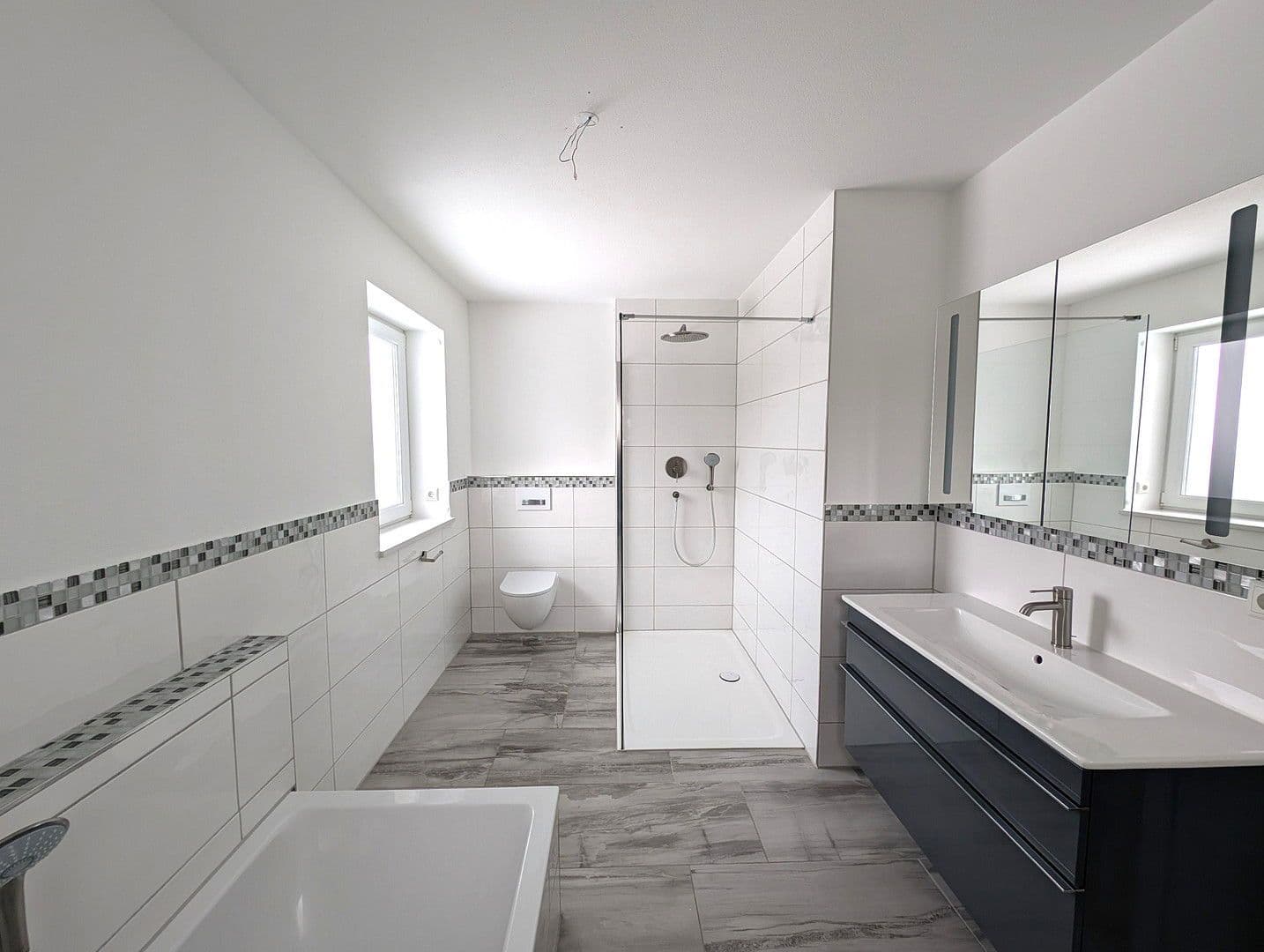 Prodej domu 165 m², pozemek 636 m², Eckfeld 4, Hagenheim, Bavorsko Prodej domu 165 m², pozemek 636 m², Eckfeld 4, Hagenheim, Bavorsko