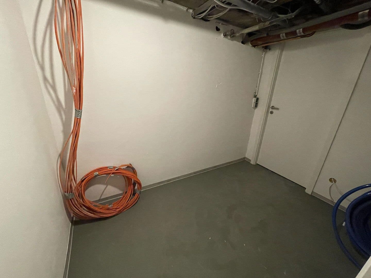 Pronájem kanceláře 80 m², Enzstraße 126, Pforzheim-Eutingen, Bádensko-Württembersko Pronájem kanceláře 80 m², Enzstraße 126, Pforzheim-Eutingen, Bádensko-Württembersko