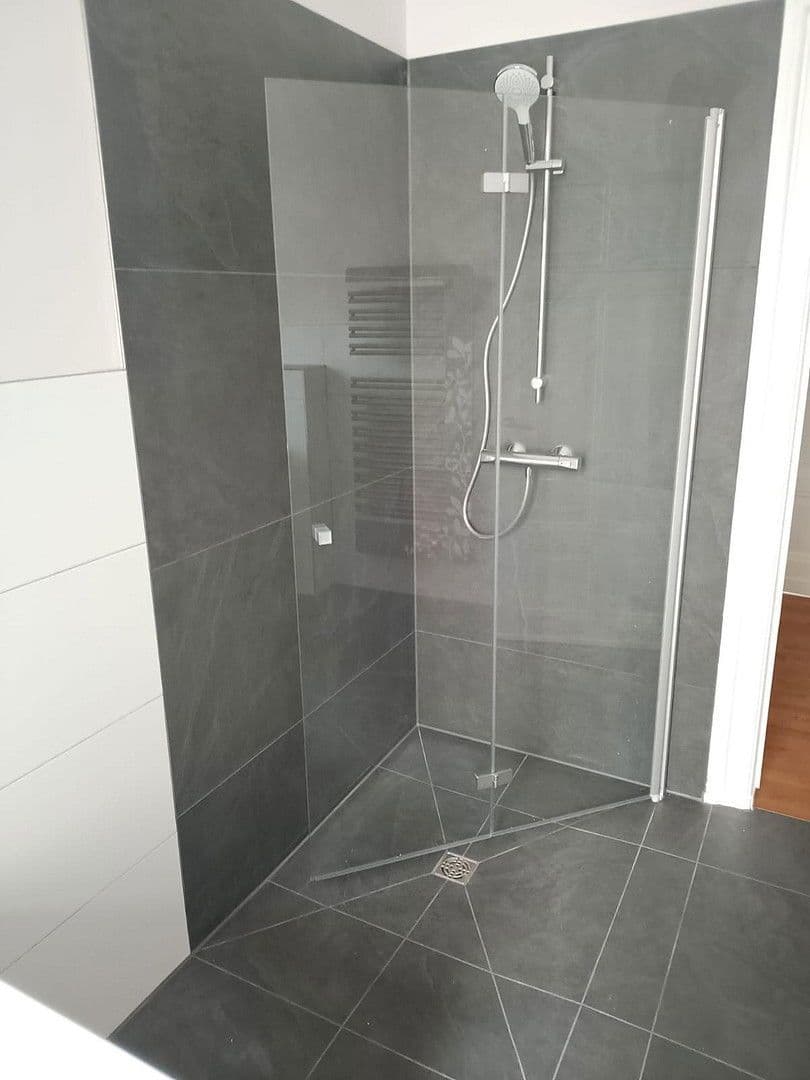 Pronájem bytu 4+1 134 m², Ule-Straße 12, Halle/Saale, Sasko-Anhaltsko Pronájem bytu 4+1 134 m², Ule-Straße 12, Halle/Saale, Sasko-Anhaltsko