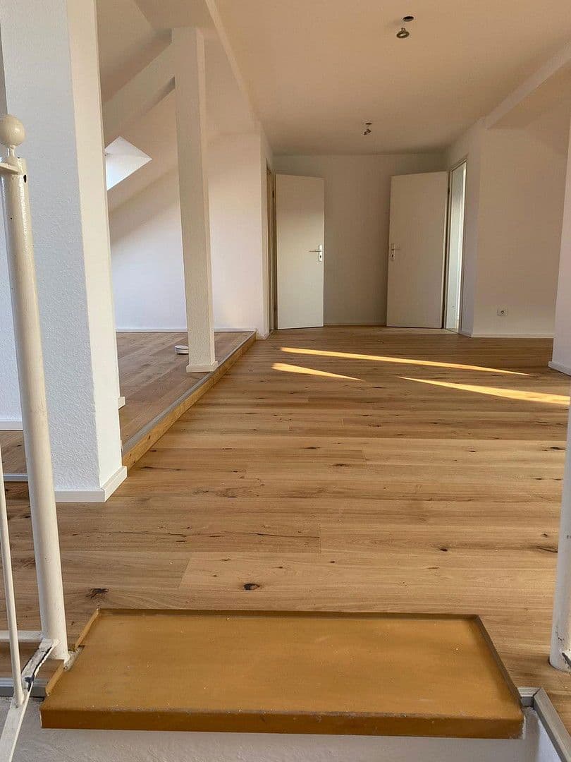 Prodej bytu 4+1 140 m², Schenkendorfstr. 18, Koblenz, Porýní-Falc Prodej bytu 4+1 140 m², Schenkendorfstr. 18, Koblenz, Porýní-Falc