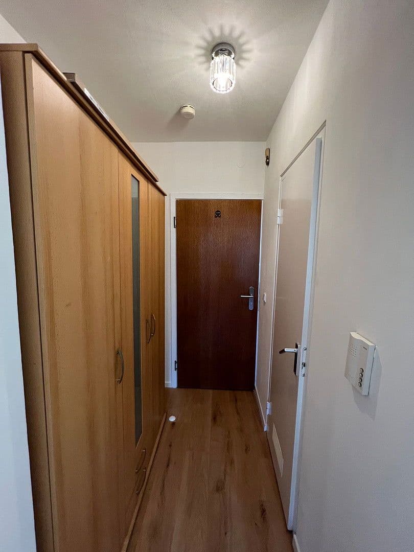 Pronájem bytu 1+1 23 m², Klagenfurter Str., München, Bavorsko Pronájem bytu 1+1 23 m², Klagenfurter Str., München, Bavorsko