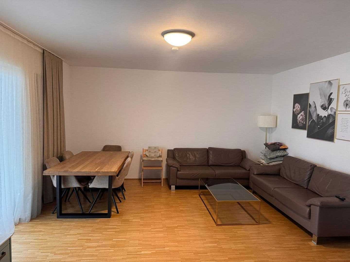 Pronájem bytu 3+1 88 m², Köln, Severní Porýní-Vestfálsko Pronájem bytu 3+1 88 m², Köln, Severní Porýní-Vestfálsko