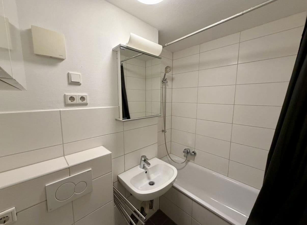 Prodej bytu 2+1 49 m², Landshuter Allee 79, München, Bavorsko Prodej bytu 2+1 49 m², Landshuter Allee 79, München, Bavorsko