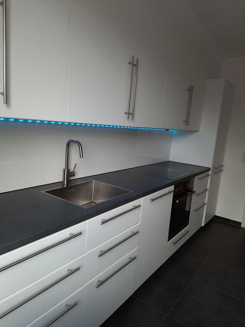 Pronájem bytu 3+1 93 m², Achim, Dolní Sasko Pronájem bytu 3+1 93 m², Achim, Dolní Sasko