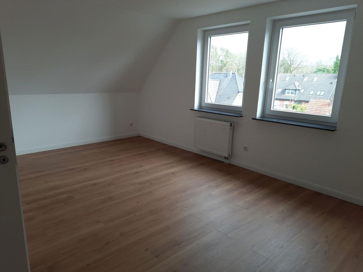 Pronájem bytu 3+1 93 m², Achim, Dolní Sasko Pronájem bytu 3+1 93 m², Achim, Dolní Sasko