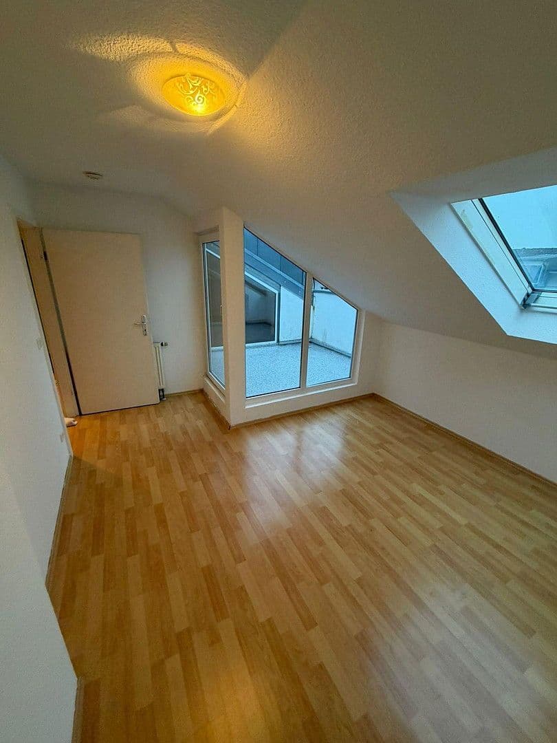 Pronájem bytu 2+1 61 m², Ingolstadt, Bavorsko Pronájem bytu 2+1 61 m², Ingolstadt, Bavorsko