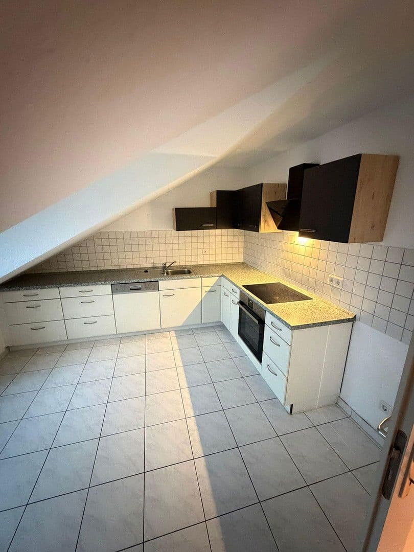 Pronájem bytu 2+1 61 m², Ingolstadt, Bavorsko Pronájem bytu 2+1 61 m², Ingolstadt, Bavorsko