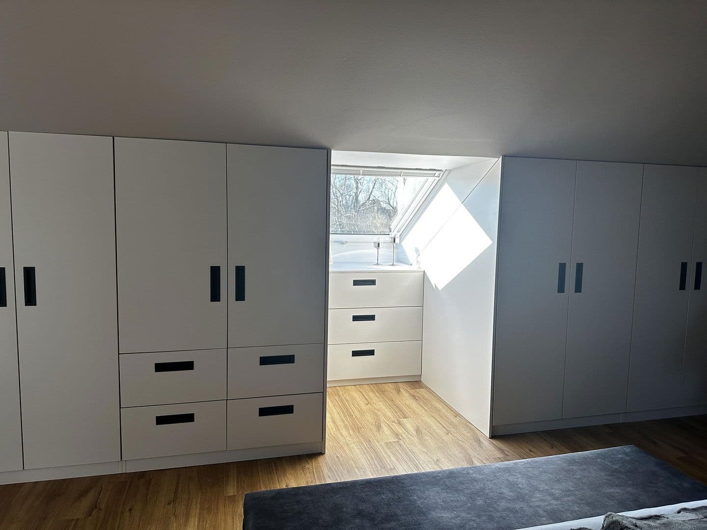 Prodej domu 367 m², pozemek 950 m², Hiddenhausen, Severní Porýní-Vestfálsko Prodej domu 367 m², pozemek 950 m², Hiddenhausen, Severní Porýní-Vestfálsko