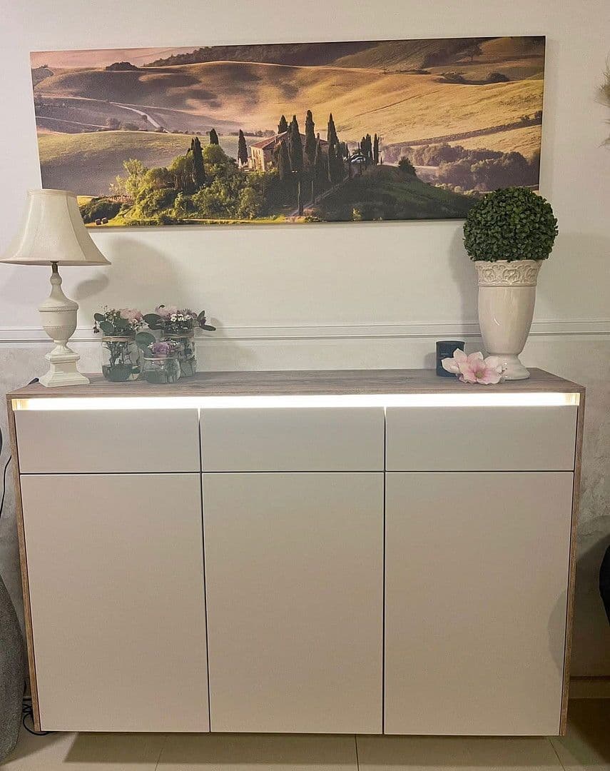 Prodej domu 367 m², pozemek 950 m², Hiddenhausen, Severní Porýní-Vestfálsko Prodej domu 367 m², pozemek 950 m², Hiddenhausen, Severní Porýní-Vestfálsko