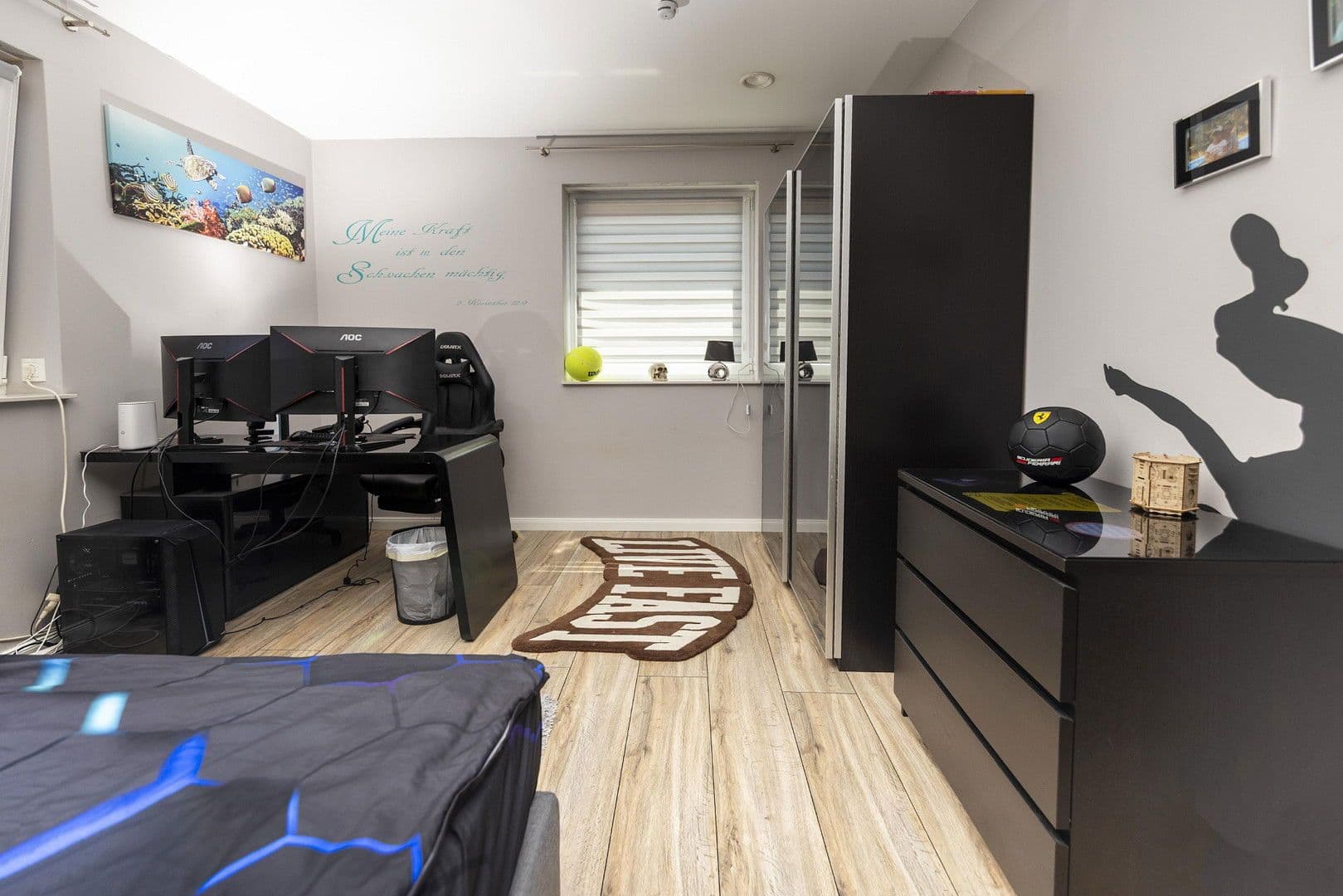 Prodej domu 367 m², pozemek 950 m², Hiddenhausen, Severní Porýní-Vestfálsko Prodej domu 367 m², pozemek 950 m², Hiddenhausen, Severní Porýní-Vestfálsko