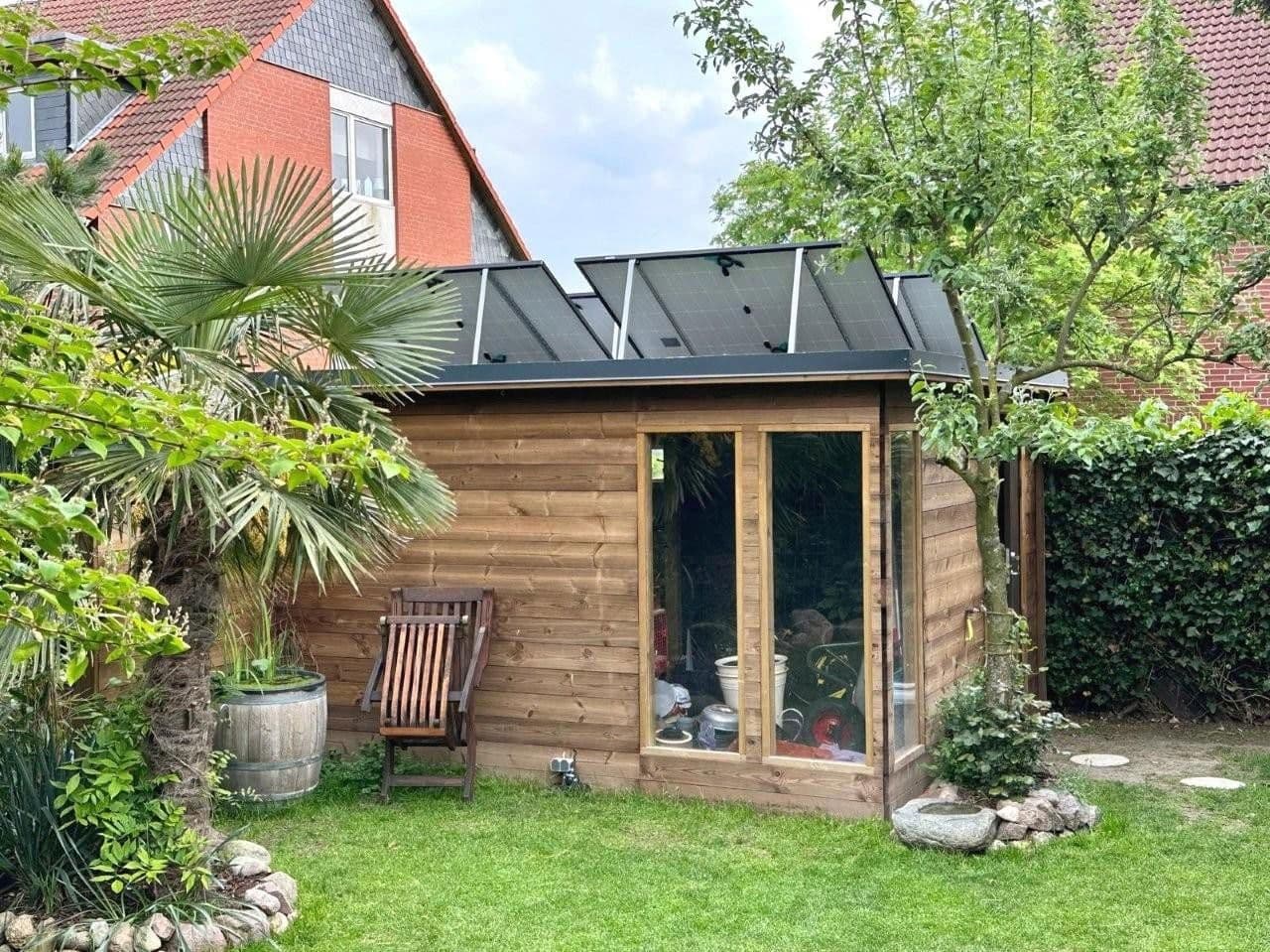 Prodej domu 194 m², pozemek 480 m², Langenhagen, Dolní Sasko Prodej domu 194 m², pozemek 480 m², Langenhagen, Dolní Sasko