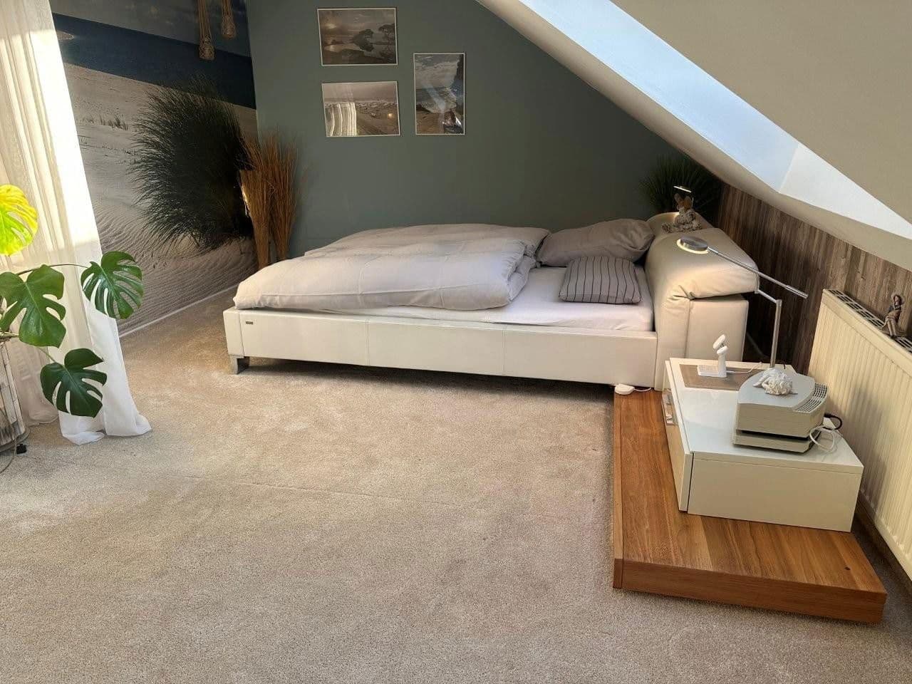 Prodej domu 194 m², pozemek 480 m², Langenhagen, Dolní Sasko Prodej domu 194 m², pozemek 480 m², Langenhagen, Dolní Sasko