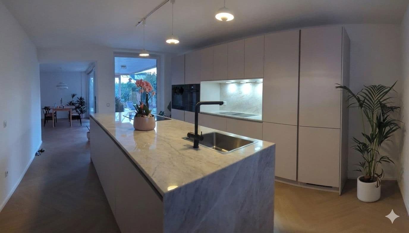 Prodej domu 236 m², pozemek 695 m², Warendorf, Severní Porýní-Vestfálsko Prodej domu 236 m², pozemek 695 m², Warendorf, Severní Porýní-Vestfálsko