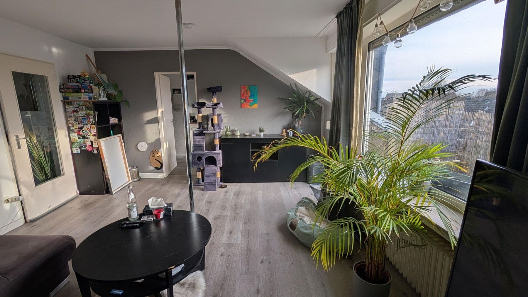 Pronájem bytu 2+1 58 m², Elisabethstr. 8, Neuss, Severní Porýní-Vestfálsko Pronájem bytu 2+1 58 m², Elisabethstr. 8, Neuss, Severní Porýní-Vestfálsko