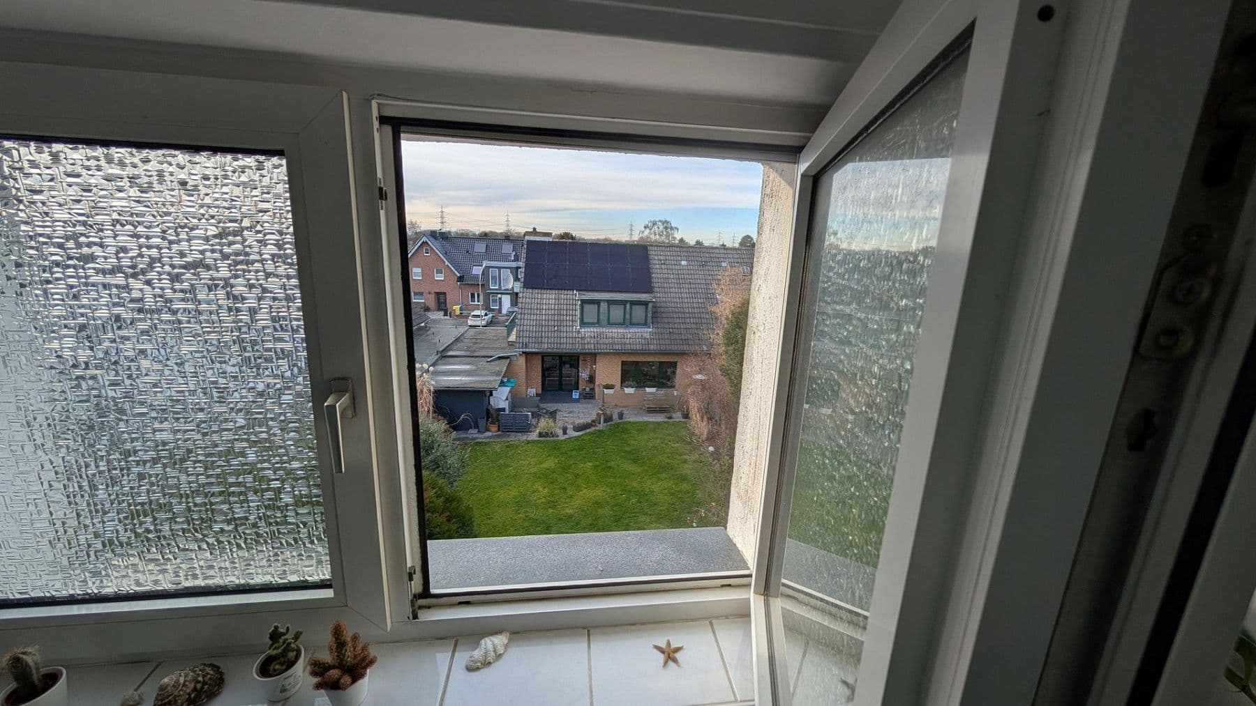 Pronájem bytu 2+1 58 m², Elisabethstr. 8, Neuss, Severní Porýní-Vestfálsko Pronájem bytu 2+1 58 m², Elisabethstr. 8, Neuss, Severní Porýní-Vestfálsko