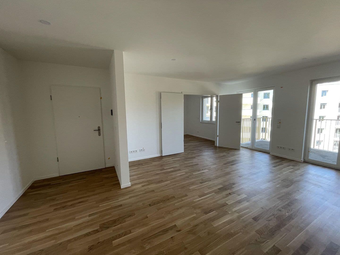 Pronájem bytu 4+1 93 m², Torgauer Str. 44a, Leipzig, Sasko Pronájem bytu 4+1 93 m², Torgauer Str. 44a, Leipzig, Sasko