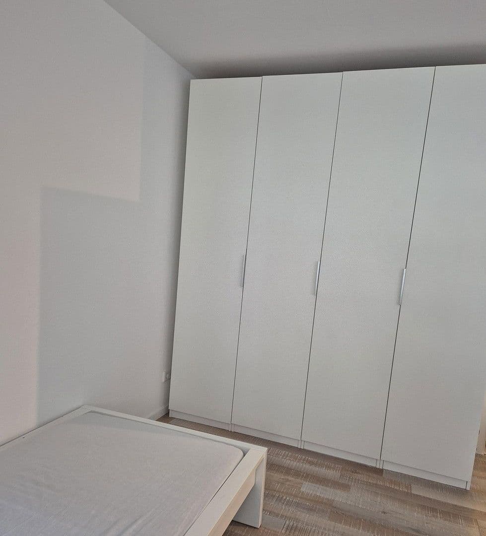 Pronájem bytu 1+1 34 m², Lange Straße 74, Fürth, Bavorsko Pronájem bytu 1+1 34 m², Lange Straße 74, Fürth, Bavorsko