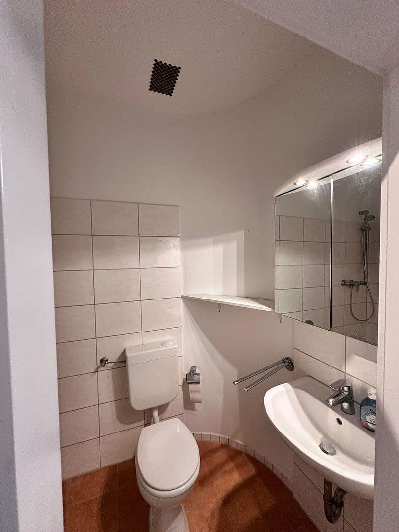 Pronájem bytu 1+1 23 m², Kohlhökerstrasse, Bremen, Bremen Pronájem bytu 1+1 23 m², Kohlhökerstrasse, Bremen, Bremen