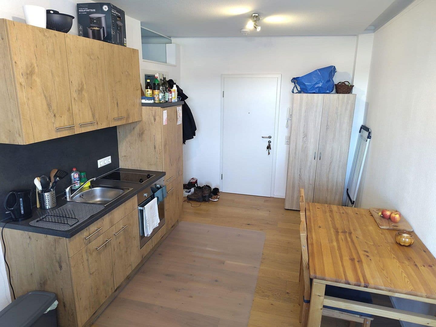 Pronájem bytu 1+kk 29 m², Rottenburg am Neckar, Bádensko-Württembersko Pronájem bytu 1+kk 29 m², Rottenburg am Neckar, Bádensko-Württembersko