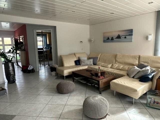 Pronájem domu 180 m², pozemek 518 m², Wallertheim, Porýní-Falc Pronájem domu 180 m², pozemek 518 m², Wallertheim, Porýní-Falc