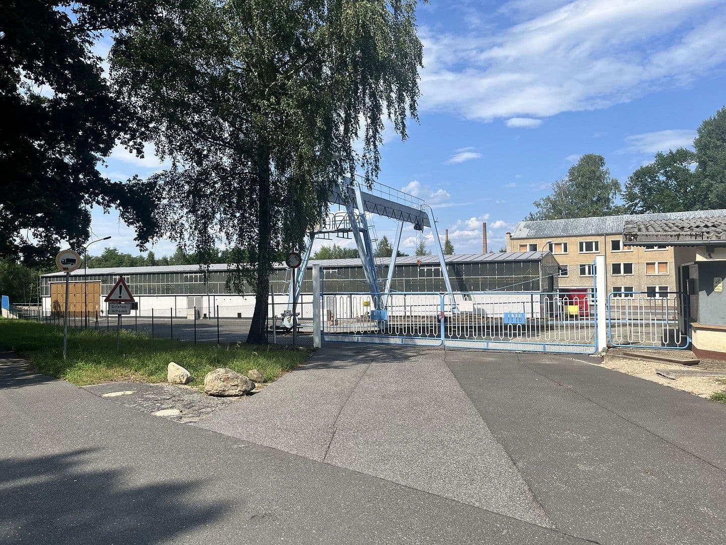 Prodej nebytového prostoru 9.536 m², Nízké, Sasko Prodej nebytového prostoru 9.536 m², Nízké, Sasko