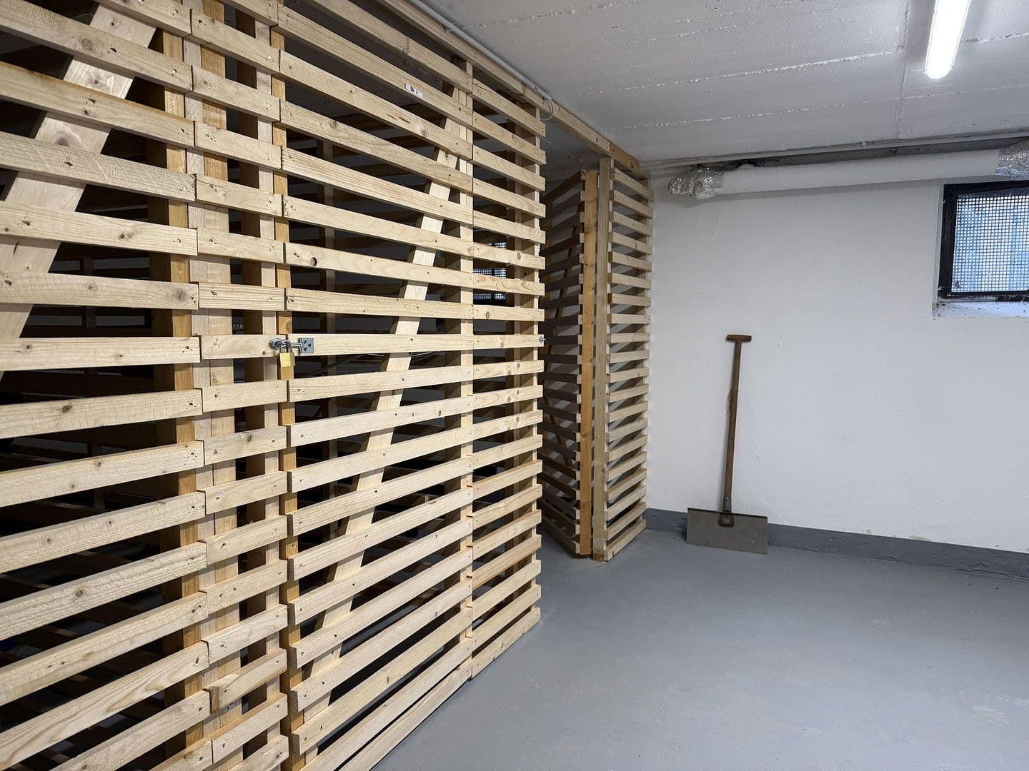 Pronájem bytu 2+1 49 m², Kabeler Str. 17, Hagen, Severní Porýní-Vestfálsko Pronájem bytu 2+1 49 m², Kabeler Str. 17, Hagen, Severní Porýní-Vestfálsko