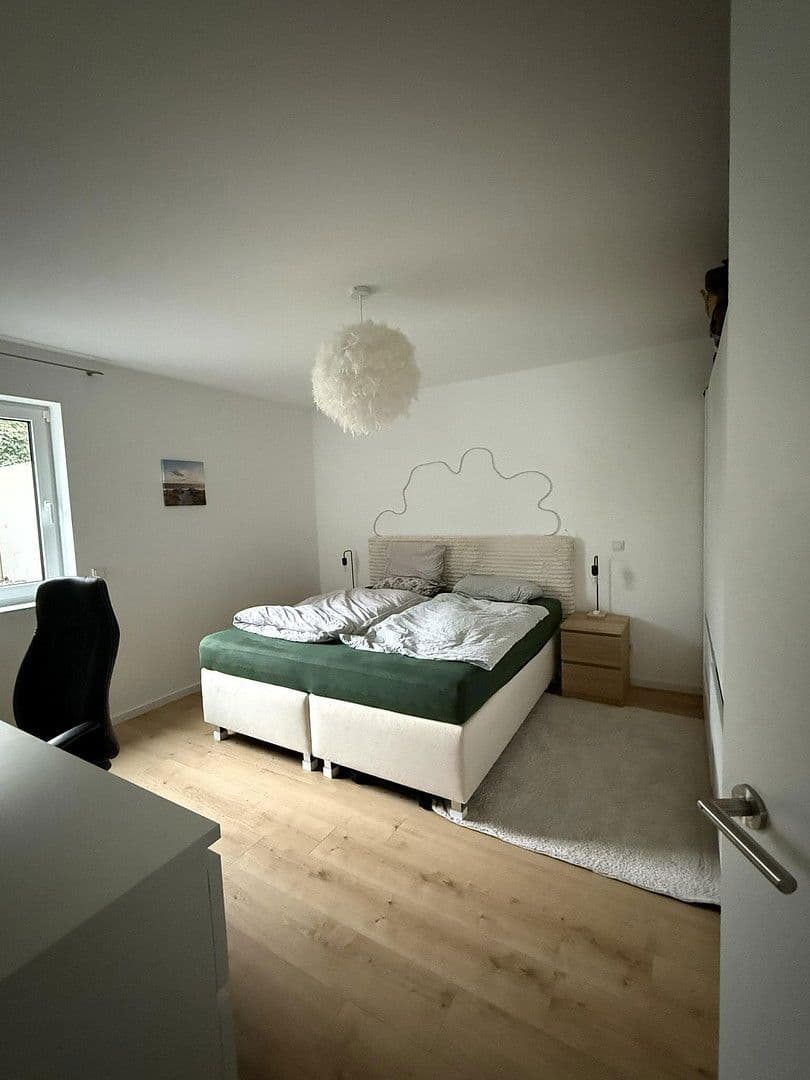 Pronájem bytu 2+1 70 m², Bernkastel-Kues, Porýní-Falc Pronájem bytu 2+1 70 m², Bernkastel-Kues, Porýní-Falc