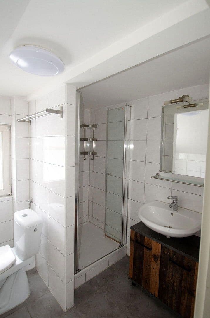 Prodej domu 107 m², pozemek 98 m², Waldachtal, Bádensko-Württembersko Prodej domu 107 m², pozemek 98 m², Waldachtal, Bádensko-Württembersko