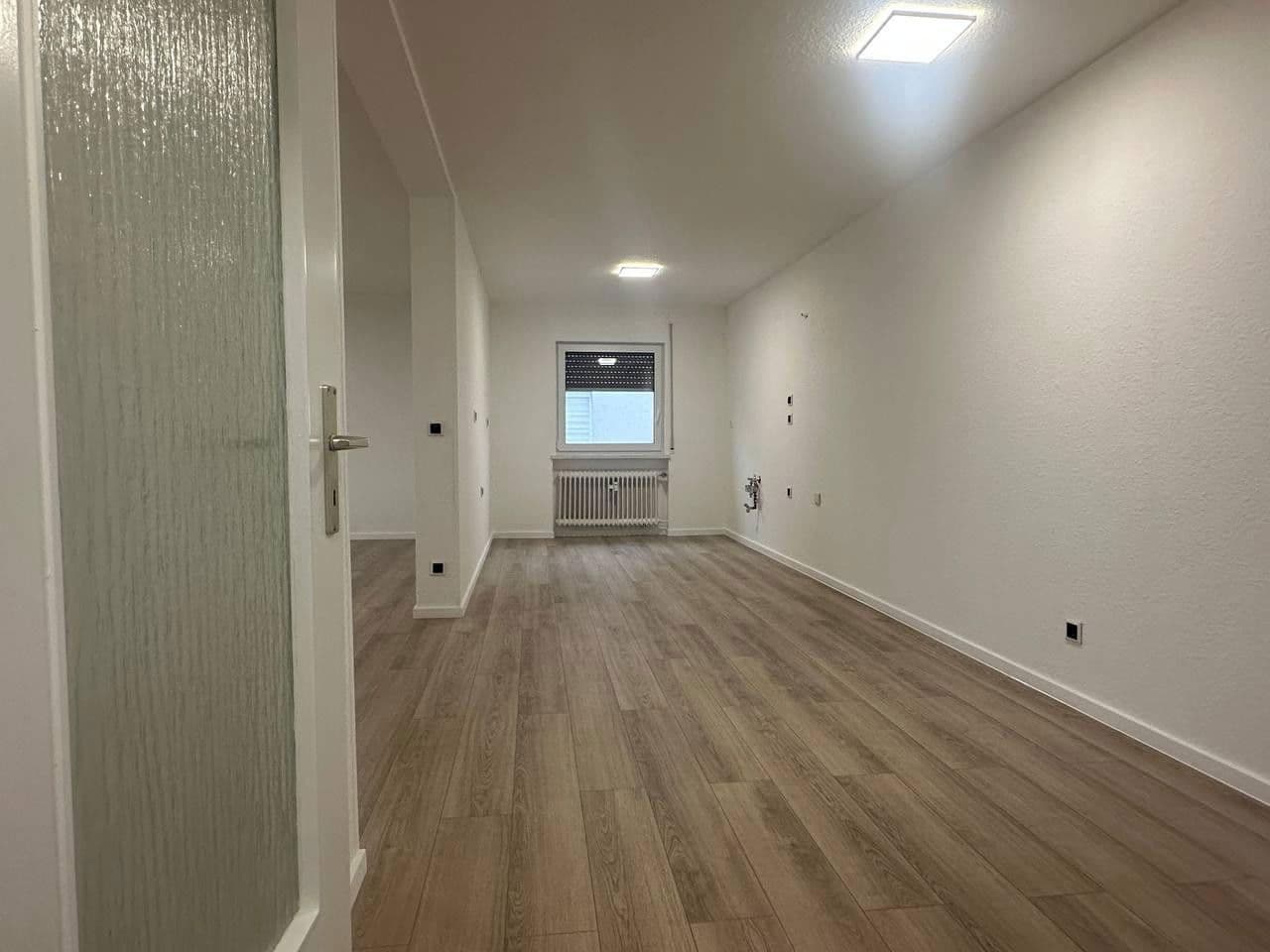 Prodej bytu 3+1 90 m², Oberhausen-Rheinhausen, Bádensko-Württembersko Prodej bytu 3+1 90 m², Oberhausen-Rheinhausen, Bádensko-Württembersko