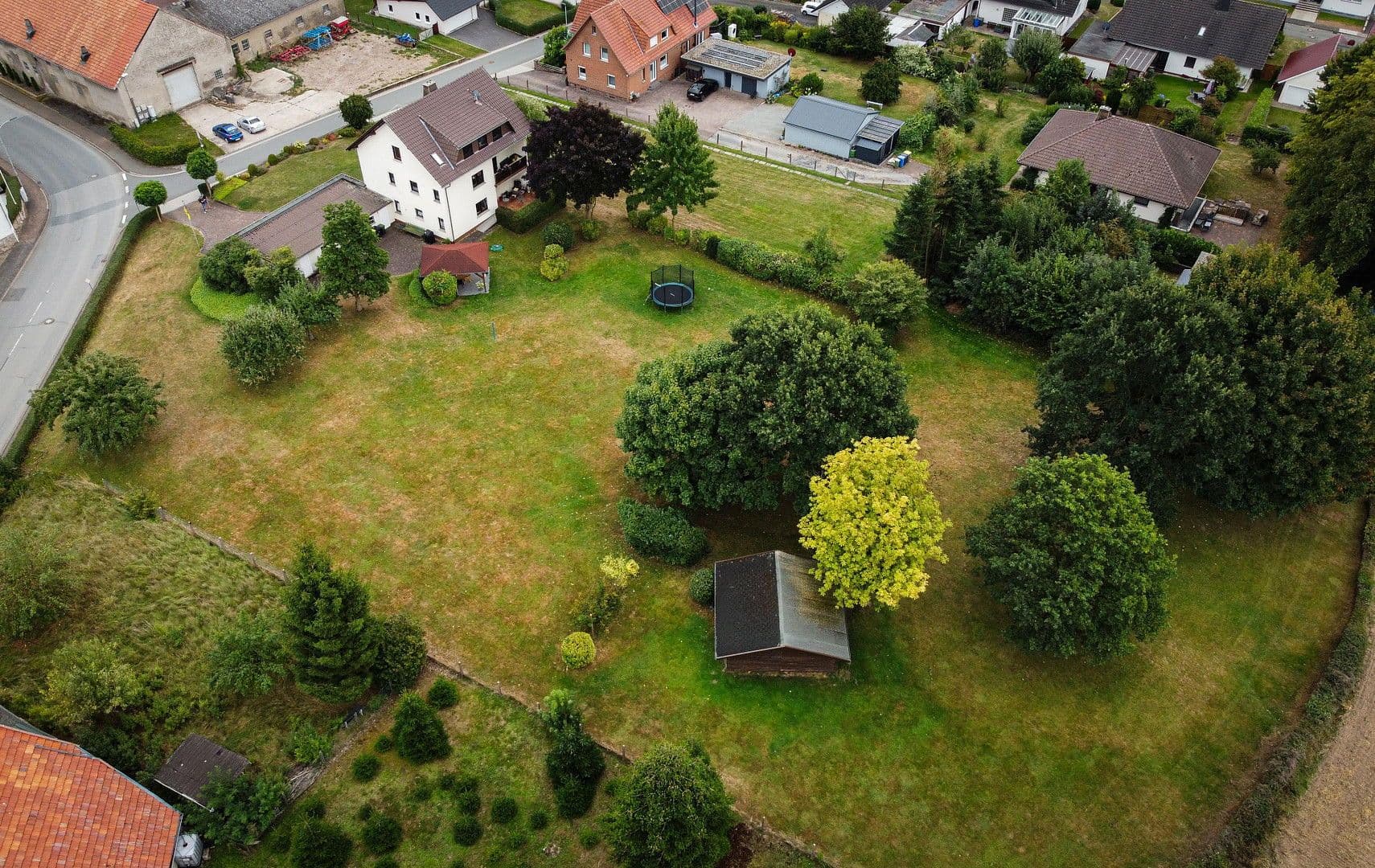 Prodej domu 218 m², pozemek 4.635 m², Borgentreich, Severní Porýní-Vestfálsko Prodej domu 218 m², pozemek 4.635 m², Borgentreich, Severní Porýní-Vestfálsko