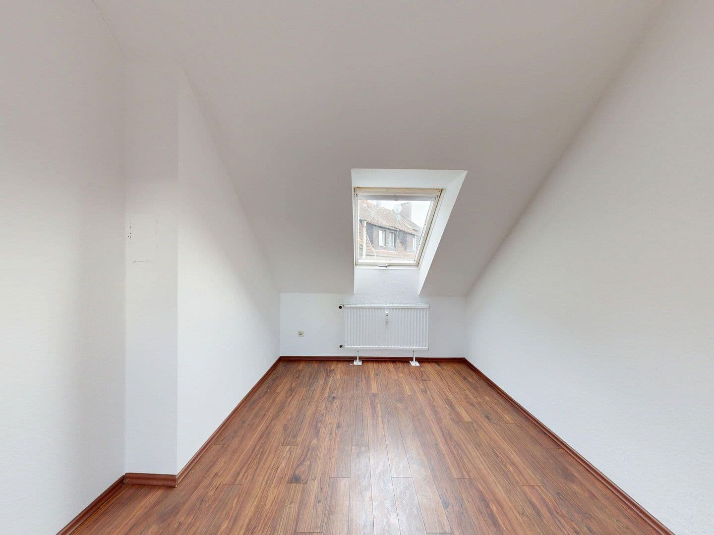Prodej bytu 5+1 120 m², Rohrlachstrasse 5, Ludwigshafen, Porýní-Falc Prodej bytu 5+1 120 m², Rohrlachstrasse 5, Ludwigshafen, Porýní-Falc