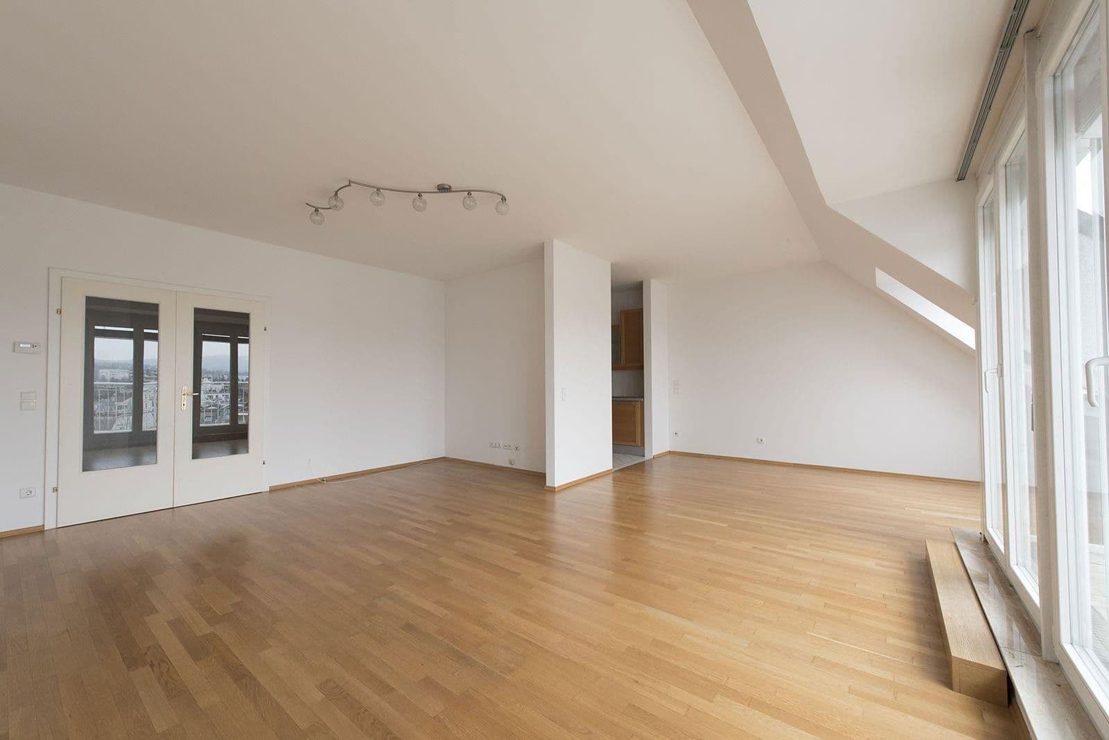 Pronájem bytu 3+1 96 m², Wien, Wien Pronájem bytu 3+1 96 m², Wien, Wien