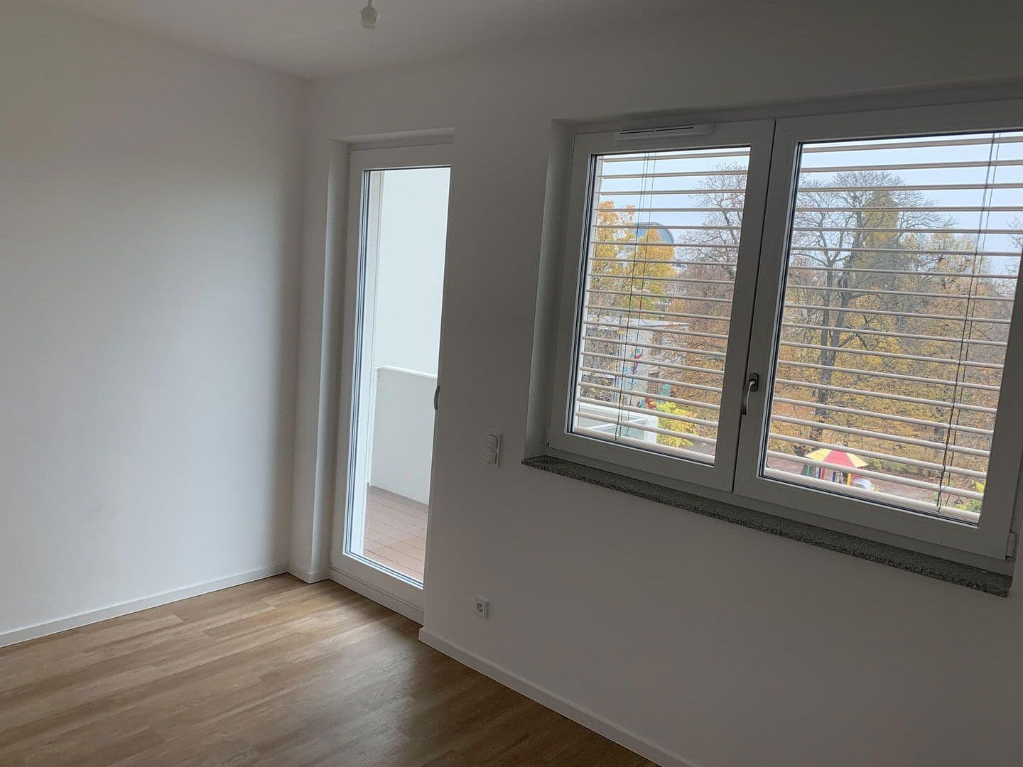 Pronájem bytu 3+1 90 m², Stallschreiberstraße 24, Berlin, Berlín Pronájem bytu 3+1 90 m², Stallschreiberstraße 24, Berlin, Berlín