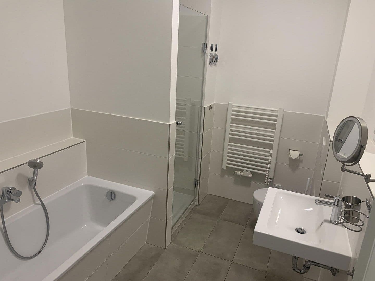 Pronájem bytu 3+1 90 m², Stallschreiberstraße 24, Berlin, Berlín Pronájem bytu 3+1 90 m², Stallschreiberstraße 24, Berlin, Berlín