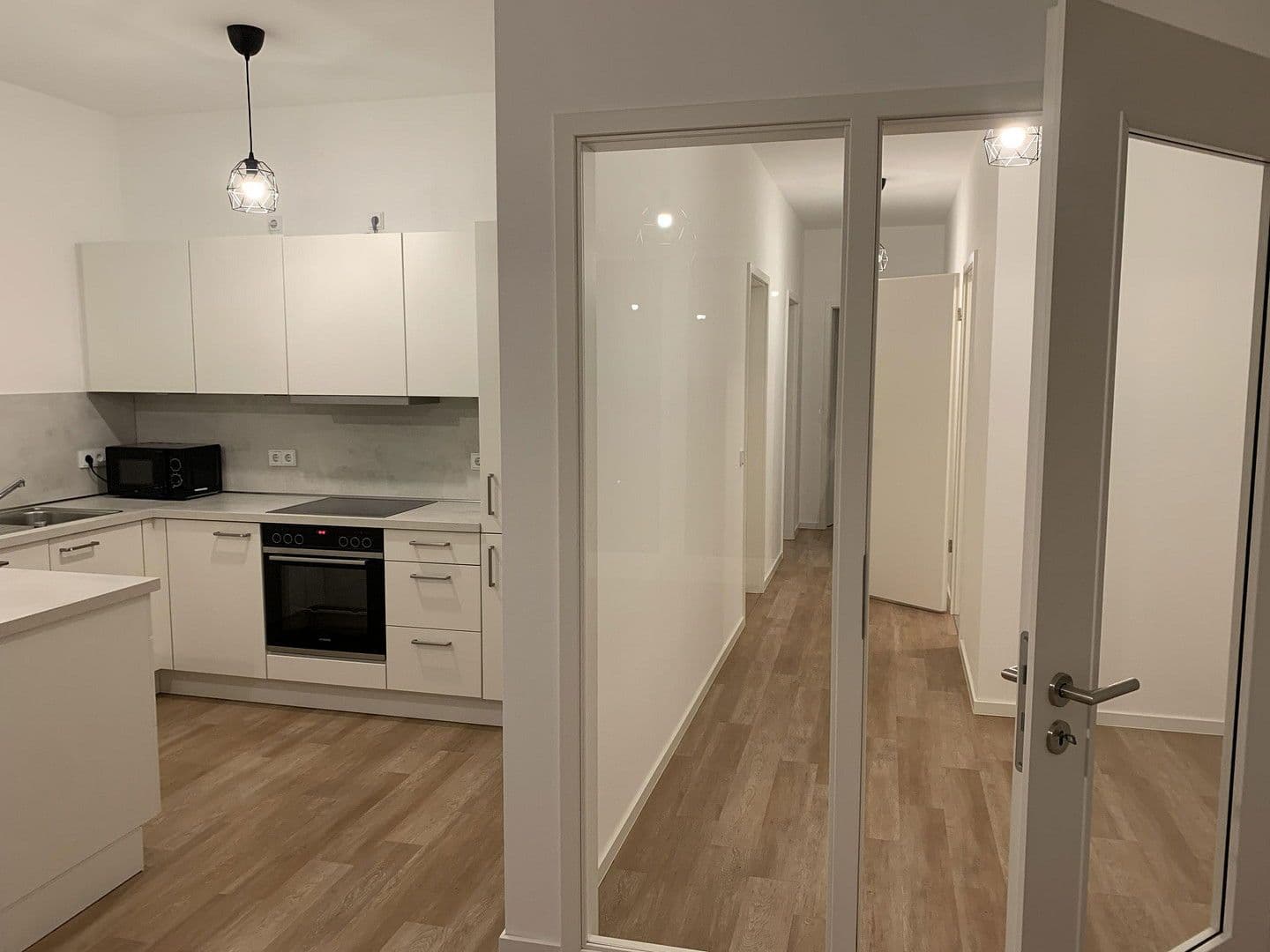 Pronájem bytu 3+1 84 m², Stallschreiberstr 24, Berlin, Berlín Pronájem bytu 3+1 84 m², Stallschreiberstr 24, Berlin, Berlín