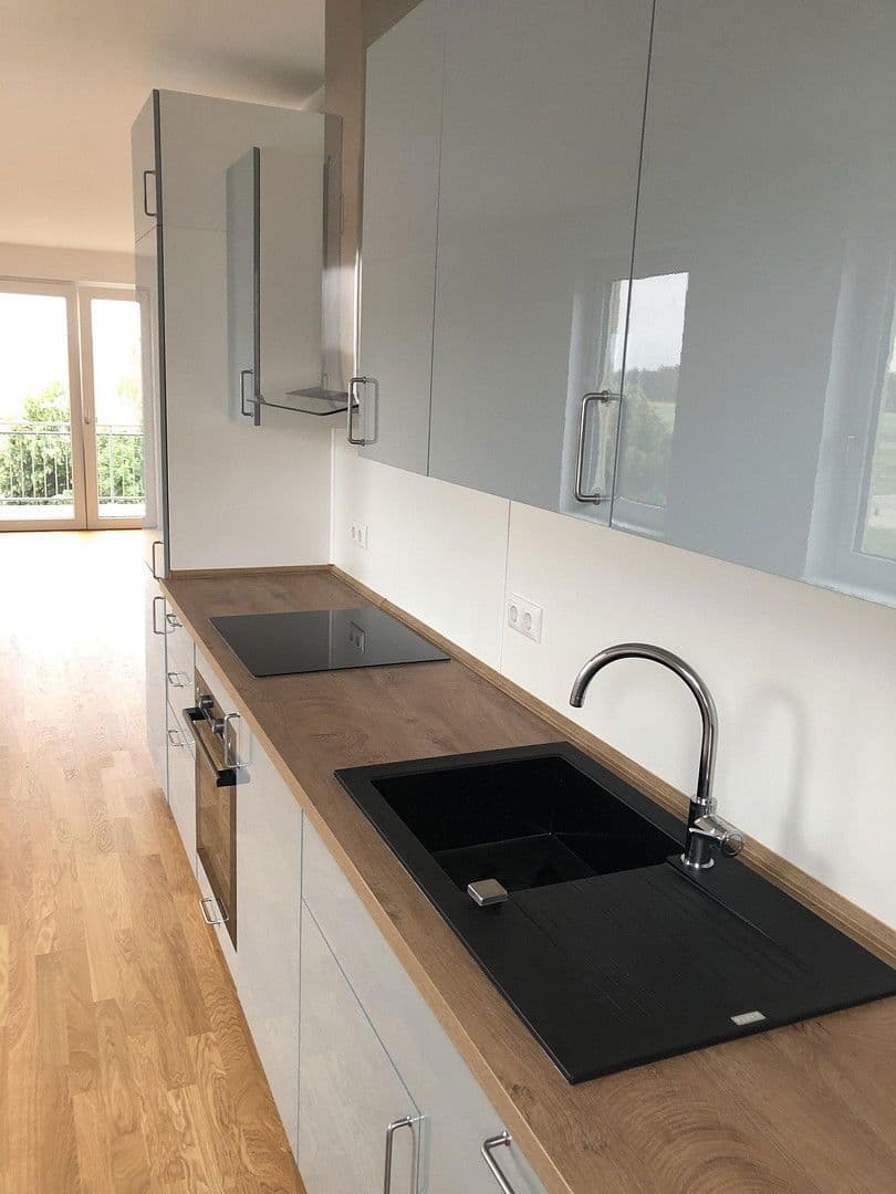 Pronájem bytu 4+1 102 m², Wolfgang-Knabe-Straße 6, Bernau, Braniborsko Pronájem bytu 4+1 102 m², Wolfgang-Knabe-Straße 6, Bernau, Braniborsko