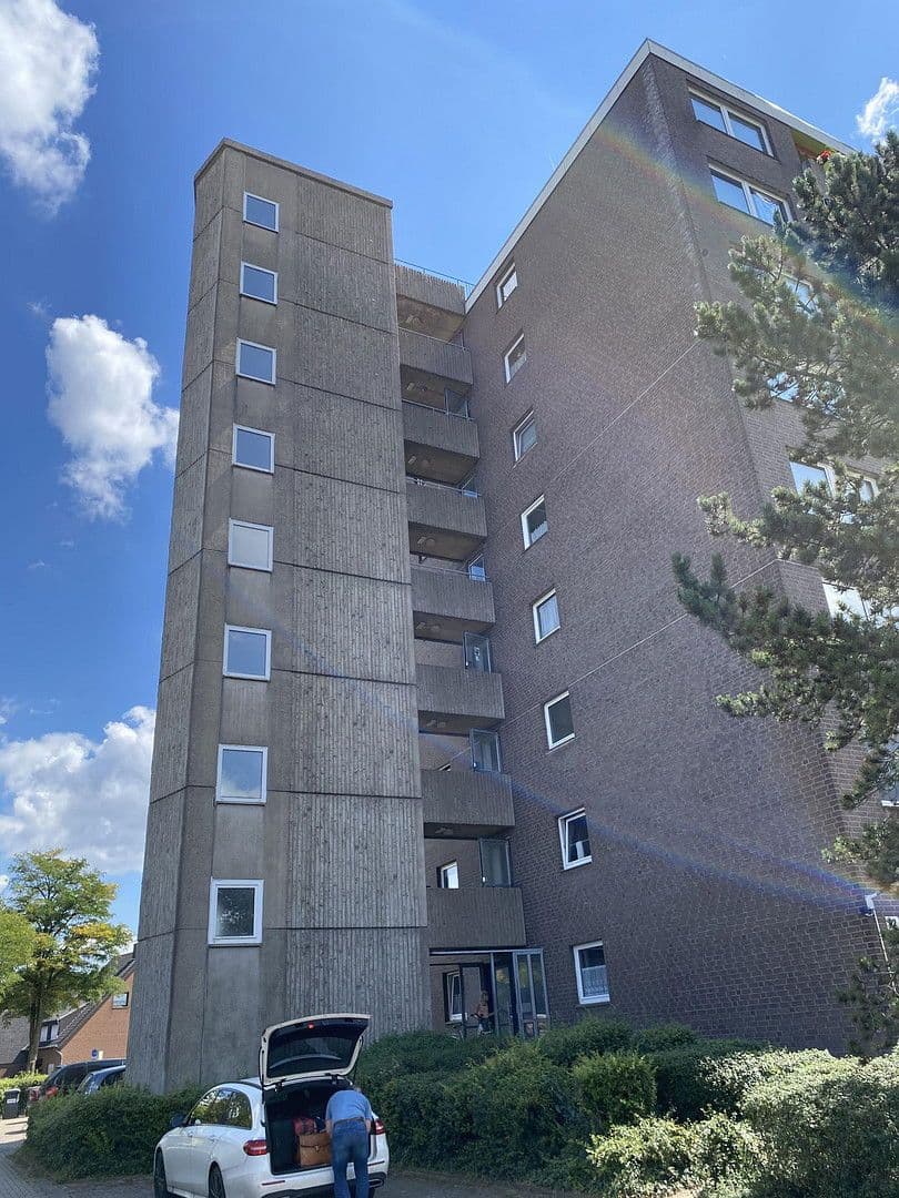 Pronájem bytu 2+1 67 m², Rheinstraße 22, Voerde (Niederrhein), Severní Porýní-Vestfálsko Pronájem bytu 2+1 67 m², Rheinstraße 22, Voerde (Niederrhein), Severní Porýní-Vestfálsko