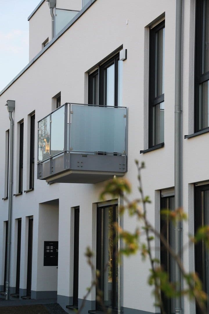 Pronájem bytu 1+1 39 m², Bonn-Röttgen, Severní Porýní-Vestfálsko Pronájem bytu 1+1 39 m², Bonn-Röttgen, Severní Porýní-Vestfálsko