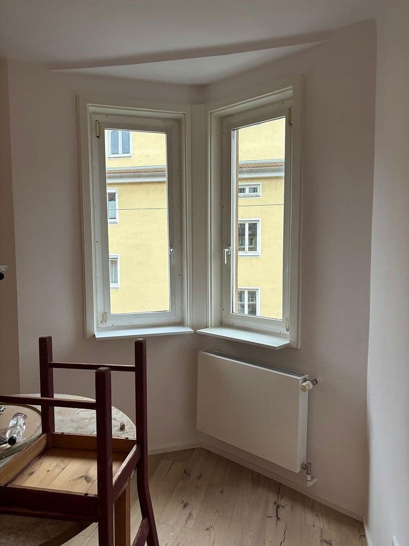 Pronájem bytu 3+1 85 m², Frickingerstr. 6, Augsburg, Bavorsko Pronájem bytu 3+1 85 m², Frickingerstr. 6, Augsburg, Bavorsko