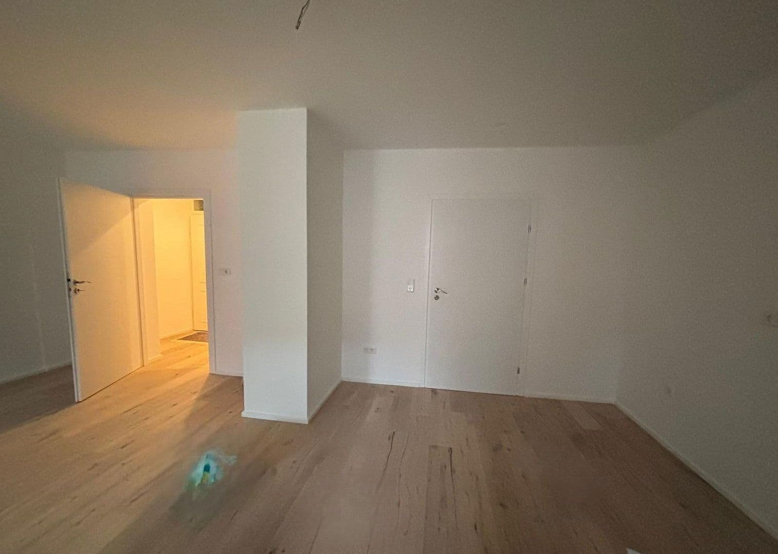 Pronájem bytu 3+1 85 m², Frickingerstr. 6, Augsburg, Bavorsko Pronájem bytu 3+1 85 m², Frickingerstr. 6, Augsburg, Bavorsko